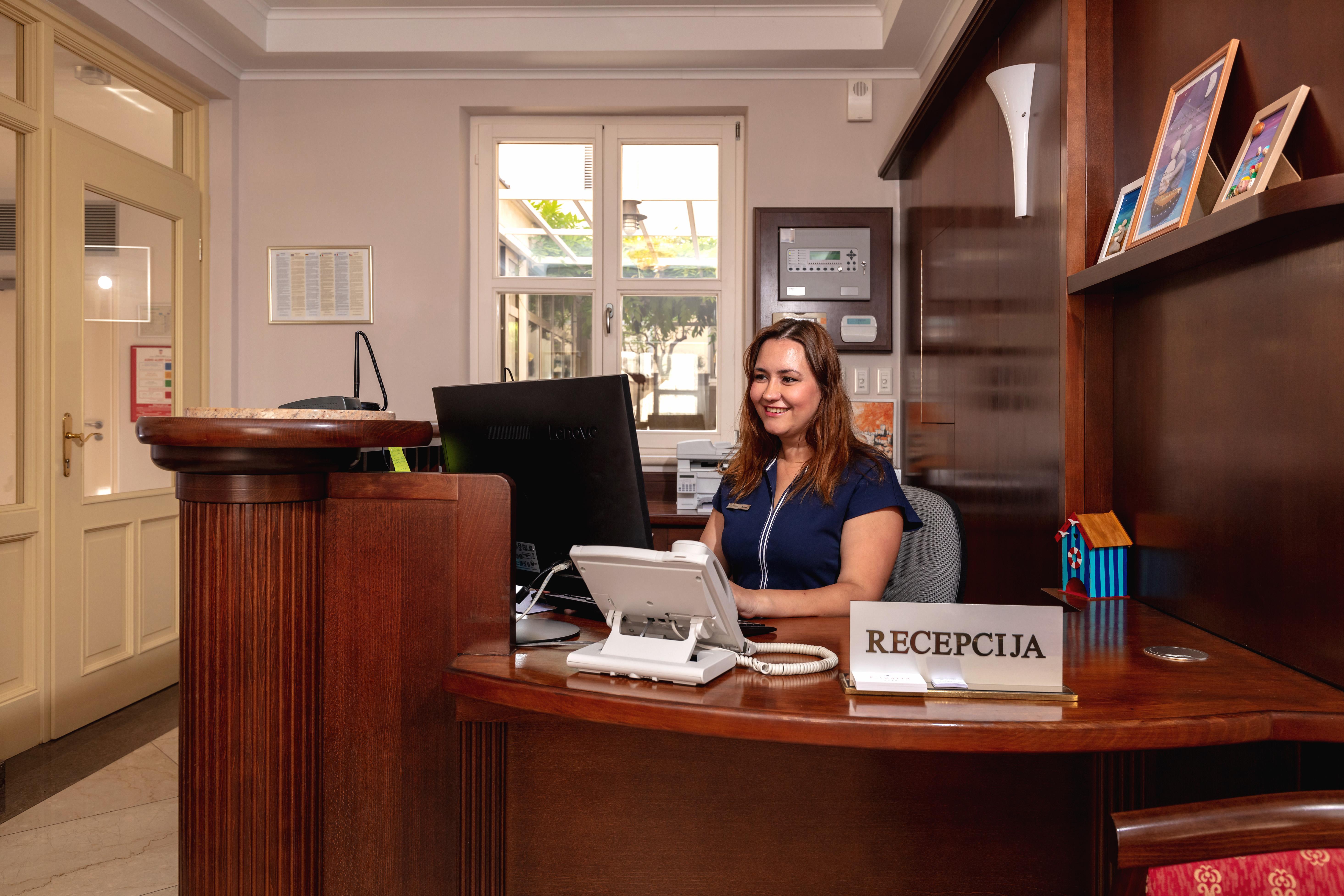 Hotel Croatia Baska Voda Ngoại thất bức ảnh