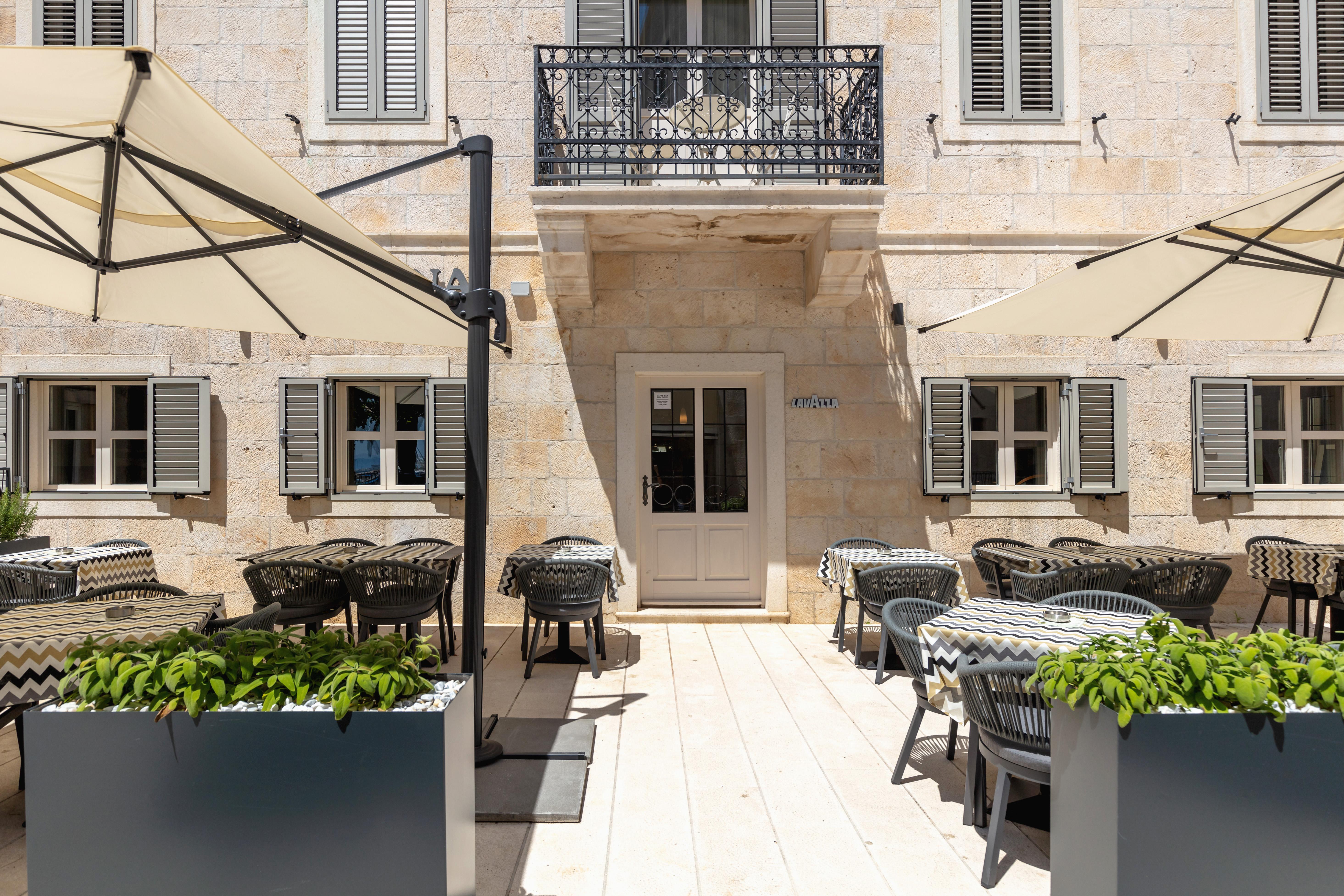 Hotel Croatia Baska Voda Ngoại thất bức ảnh
